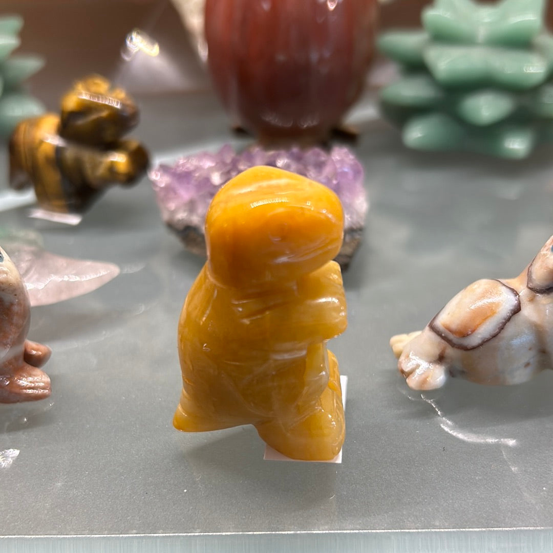 Dino Carving Mountain Mineral Market